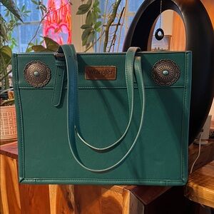 Wrangler concho back pocket bag purse tote satchel